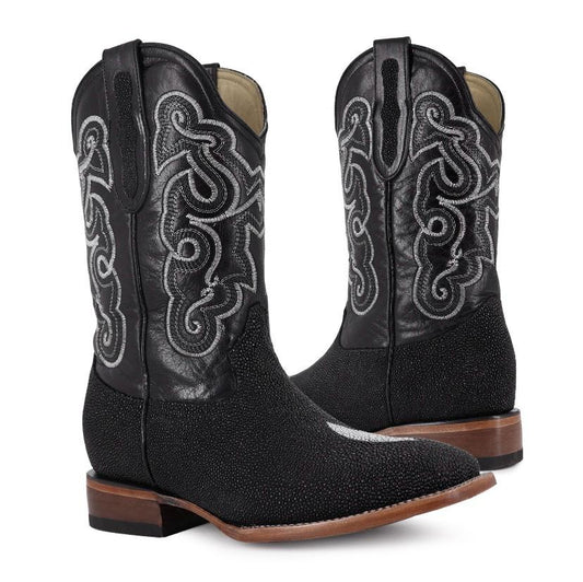 COWBOY BOOT IN EXOTIC MALE STINGRAY SKIN
